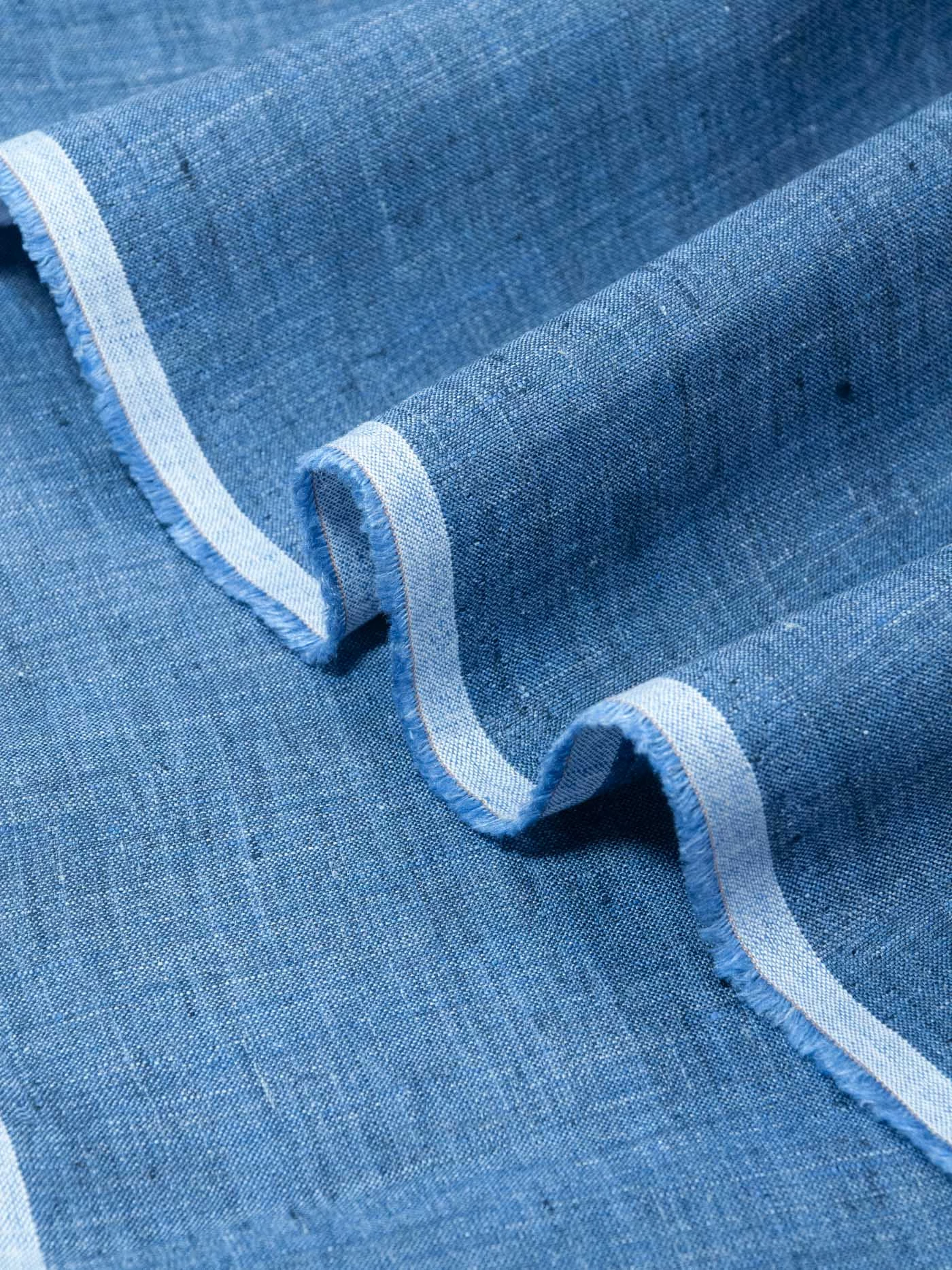 Лен Loro Piana, цвет синий джинсовый меланж, 1042210 150см купить в Москве- цена 3195.00 руб.