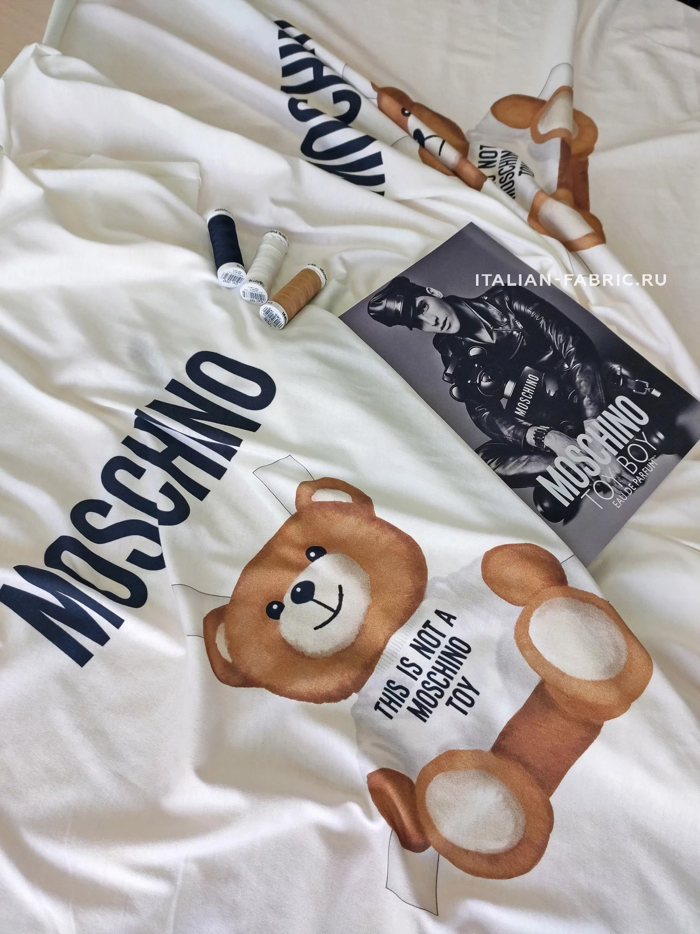 Худи Moschino Toy с медведем