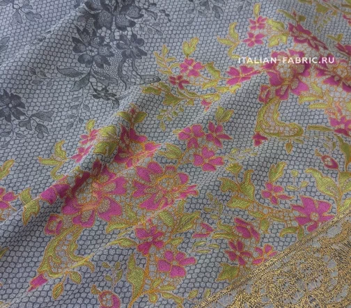 Жаккард купон "Цветы розовые с каймой", фон серый, 01949к-1