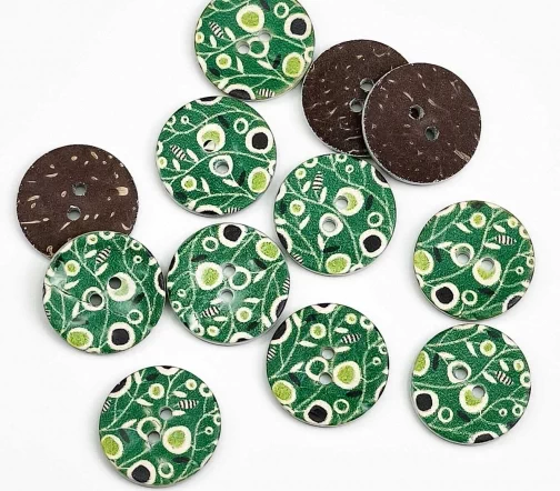 Пуговица Sandra "Цветы", 20 мм, 2 отв., кокос, цвет зеленый