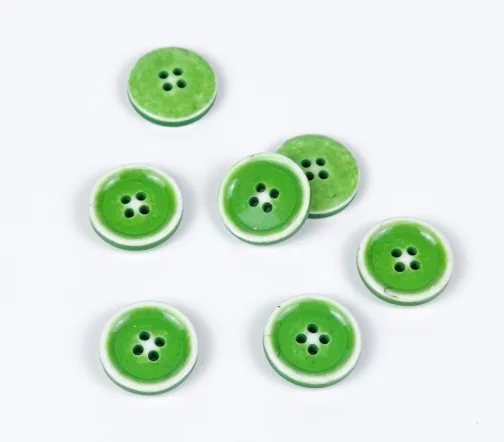 Пуговица, 4отв., пластик, цв. зеленый/белый, 15 мм