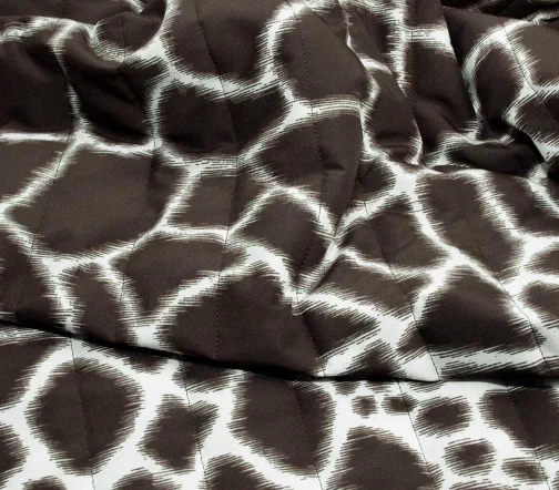 Курточная стеганая ткань на синтепоне R.Cavalli "Жираф", купон, цвет коричневый/белый, 6112207к