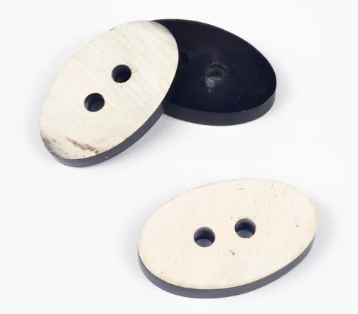 Пуговицы, Union Knopf, "Овал, плоские", 2 отв., натур. рог, 41 мм