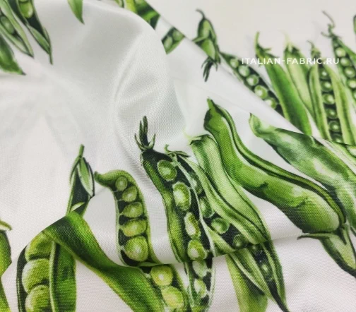 Трикотаж вискозный "Горошек", фон белый, 01448-2