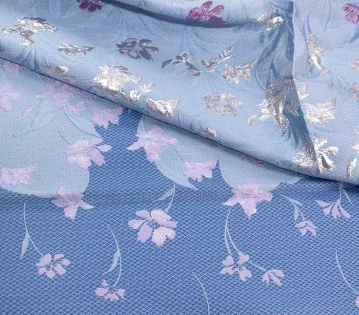 Жаккард купон с люрексом "Цветы и фиолетовые ромбики", 00931к