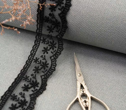 Кружево вышивка на тюле GOODMAN, ширина 40 мм, уп./4,5 м, цвет черный