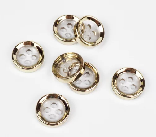 Пуговицы, Union Knopf, прозр. с золотым ободком, 4 отв., пластик, 18 мм