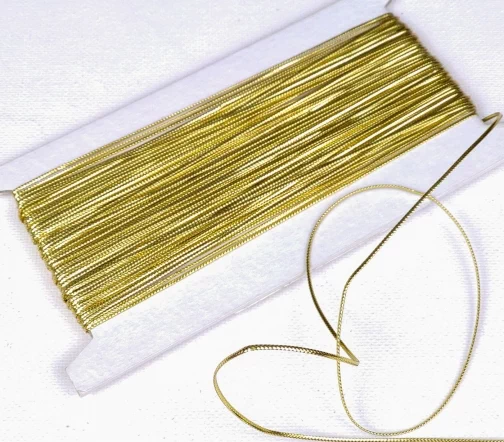 Шнур декоративный, цвет золотистый люрекс, 1 мм