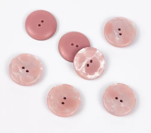 Пуговица, Union Knopf, 2 отв., пластик, цв.розовый, 18мм, 453499-018-0046