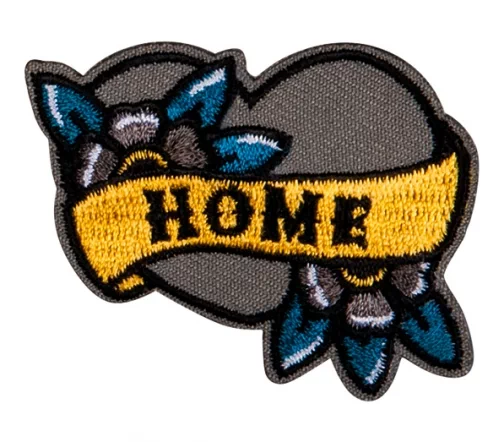 Термонаклейка HKM "Сердце с цветами HOME", 5,3 х 4,4 см, 39316