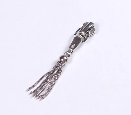 Замочек (курсор) для рулонной молнии RiRi 4мм, Zuff (кисточка), цвет NI никель