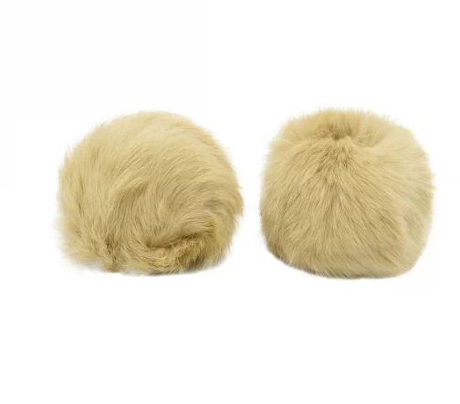 Помпон из нат. меха (кролик), d-10см, 2шт/упак (C св.бежевый), арт. 7723347-C