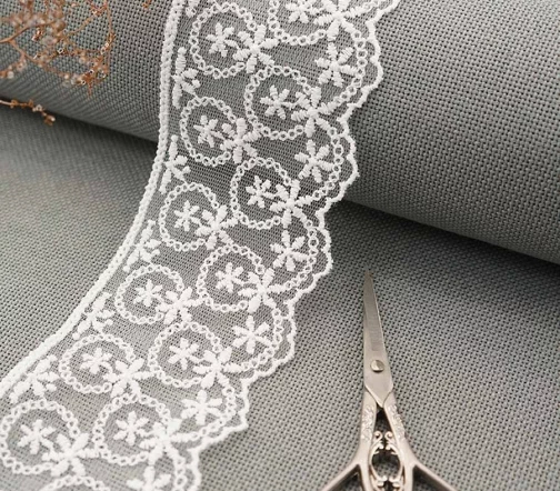 Кружево вышивка на тюле GOODMAN, ширина 63 мм, уп./3,5 м, цвет белый