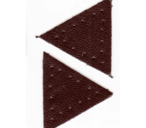 Заплатка HKM "Треугольник" искусственная кожа с перфорацией, 2 шт., цвет коричневый, 3,5х3 см