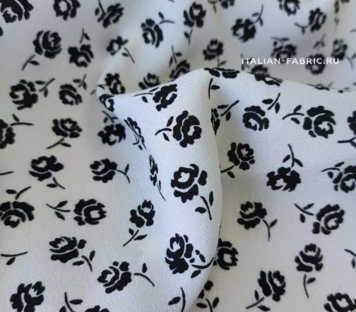 Креп вискозный "Розочки", фон белый, 1032017-1