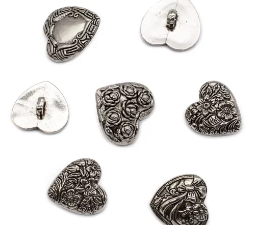 Декоративные пуговицы Buttons Galore "Серебряные сердечки", 4409