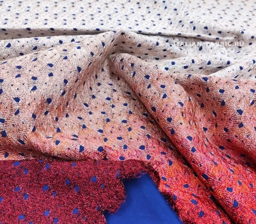 Трикотаж красно-розовое деграде, дублированный, 01822