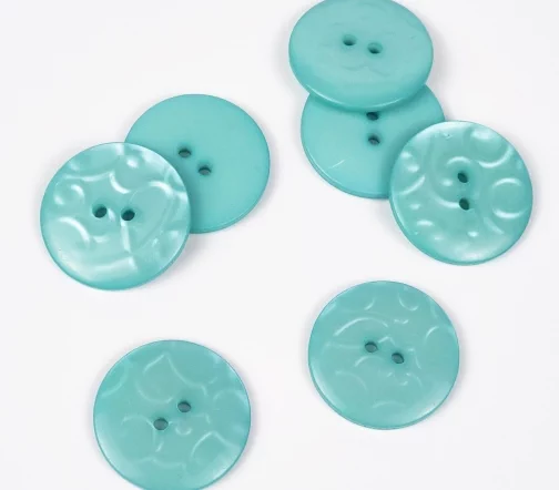 Пуговицы, Union Knopf, "Круглые с узором", 2 отв., пластик, цвет голубой, 28 мм