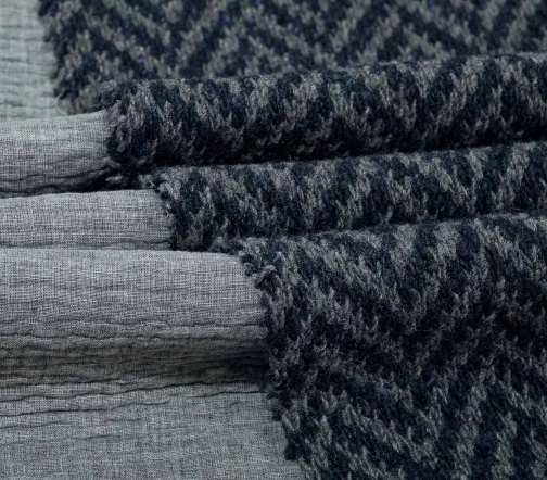 Трикотаж шерстяной с хлопком в серо-синюю елочку, 00557