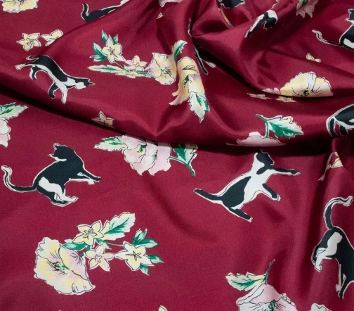 Шелк твиловый "Кошки и цветы", фон бордовый, 1032316