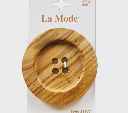 Пуговица Big buttons, арт. 31977, 4 отв., 50 мм, дерево, бежевый