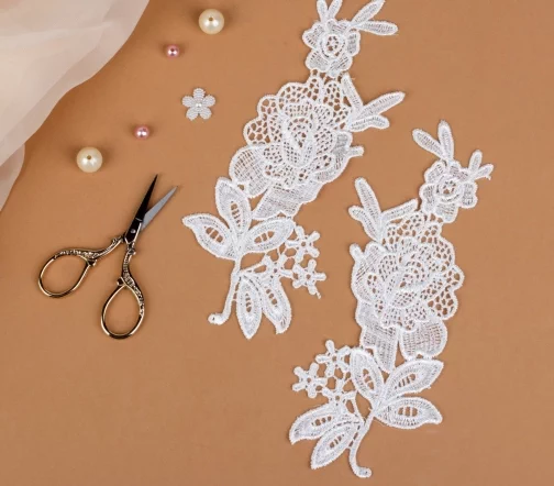 Аппликации пришивные лейсы, п/э, 19,2х8см, 2шт., цвет белый, 2785901