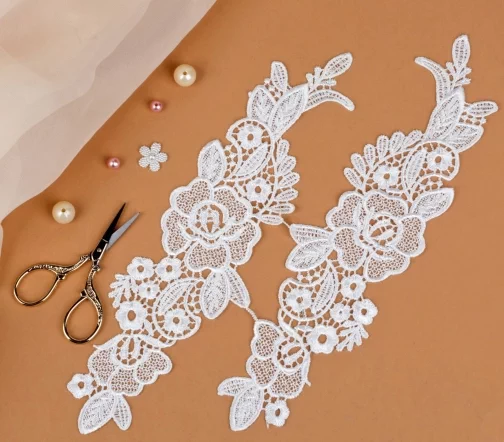 Аппликации пришивные лейсы, п/э, 30х8см, 2шт., цвет белый, 3557544