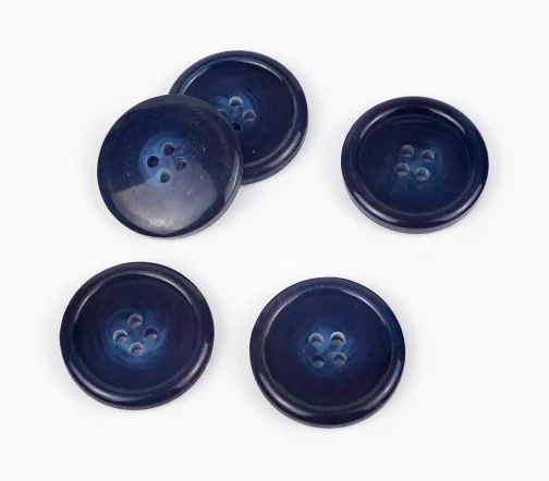 Пуговицы, Union Knopf, "Круглые", 4 отв., пластик, цвет темно-синий, 28 мм