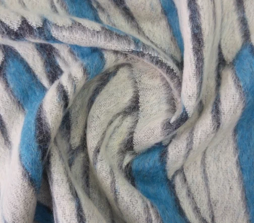 Пальтовая ткань с мохером "Белые перышки", фон голубой, 00584-1