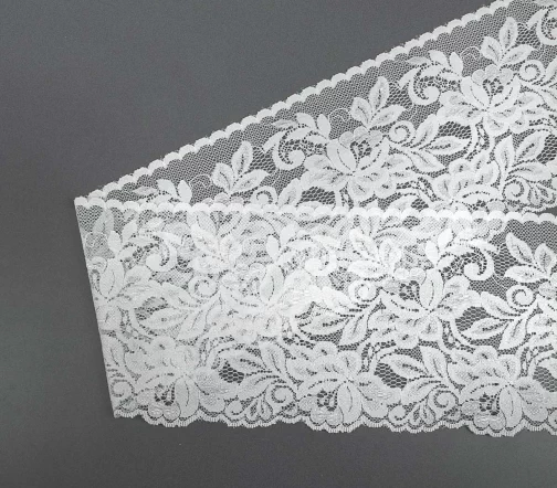Кружево LAKIDAIN, ширина 130 мм, цвет белый