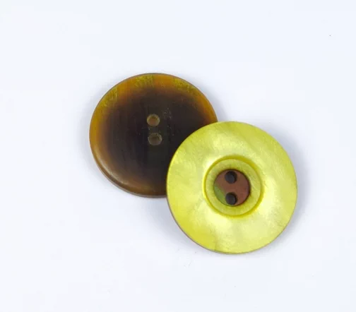 Пуговицы, Union Knopf, круглые, с перламутром, 2 отв., пластик, цвет желтый, 23 мм