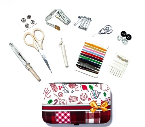 N4375-2 Швейный набор в футляре из иск.кожи "Клетка", цвет красный, Hemline