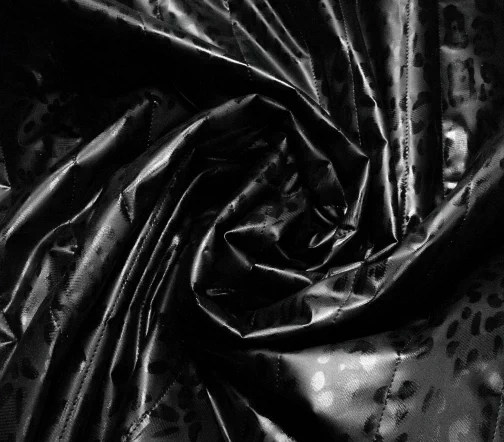 Мембранная курточная стеганая ткань на синтепоне R.Cavalli "Леопард", цвет черный, 6112218