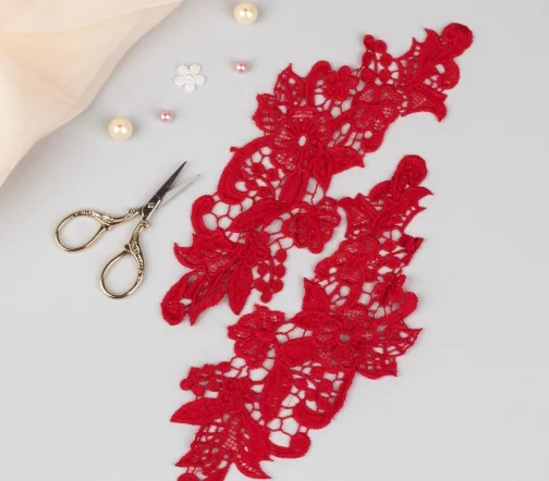 Аппликации пришивные лейсы, п/э, 26х10см, 2шт., цвет красный, 3576283