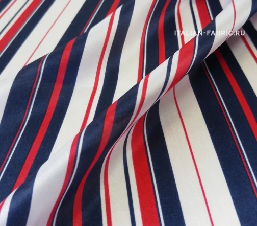 Шелк атласный в молочную, красную и синюю полоску, 01266