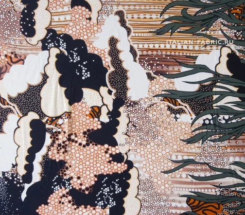 Шелк креповый "Водоросли", фон бежевый, 00707-1