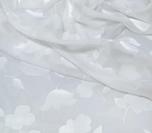 Шифон-деворе "Белые цветы", фон белый, 00674