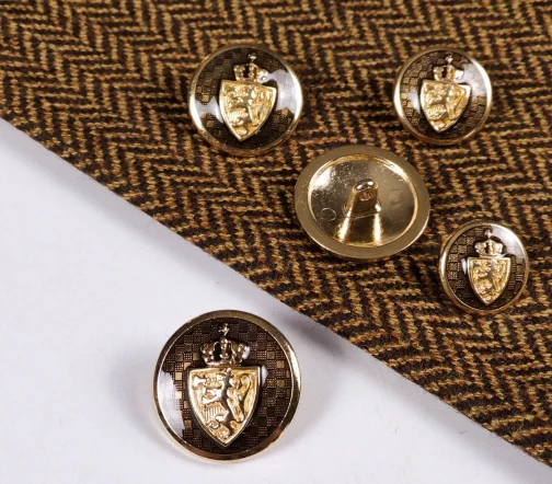 Пуговица Sandra "Герб Лев", на ножке, 22 мм, металл/эмаль, золото/т.болот, 1417Z-36-1/5006