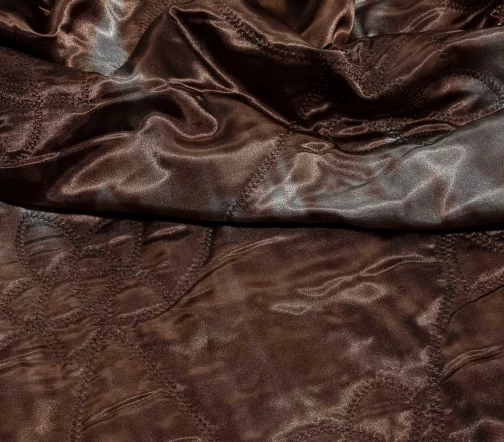 Курточная стеганая ткань с вышивкой, цвет коричневый с серебром, 02079