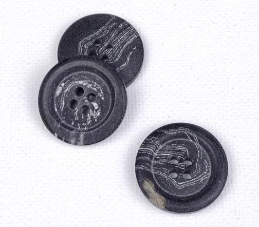 Пуговица Gafforelli, 4 отв., 23 мм, натуральная, цвет серо-черный