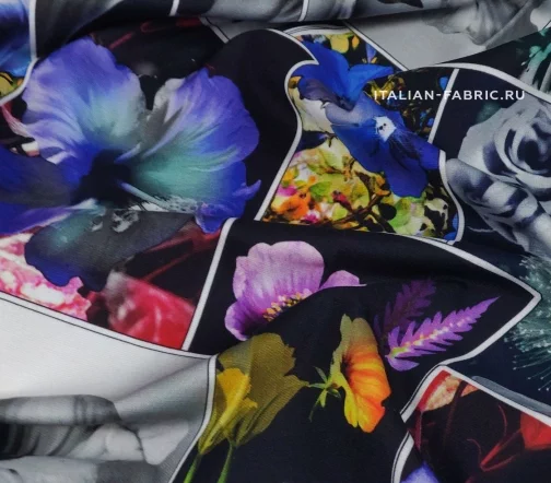 Джерси вискозное "Рамки с цветами", 00880