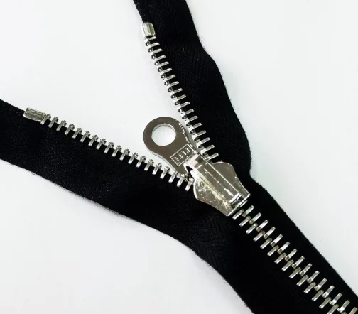 Молния RiRi металл двусторонняя, разъёмная, 2 замка 6мм, 75см, Rund, цепь Ni, цвет 2110, черный