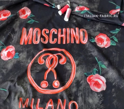 Трикотаж Moschino "Розы", купон, фон графит, 1062110к