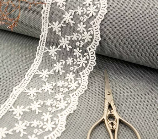 Кружево вышивка на тюле GOODMAN, ширина 65 мм, уп./4,5 м, цвет белый