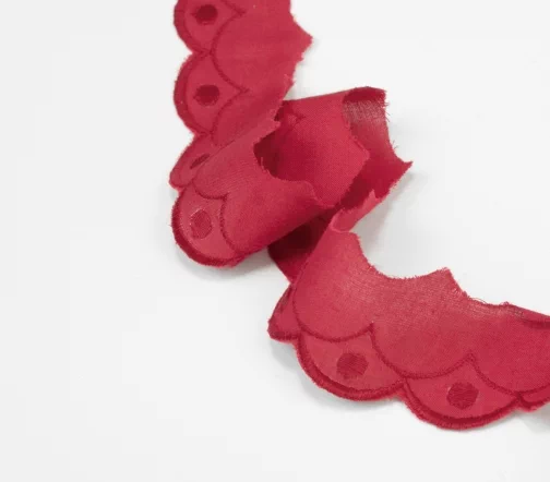 Шитьё IEMESA (вышивка на хлопке), ширина 40 мм, цвет красно-бордовый