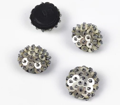 Пуговицы, Union Knopf, "Пайетки и бисер", на ножке, пластик/ткань/бисер, цвет серебро, 22 мм