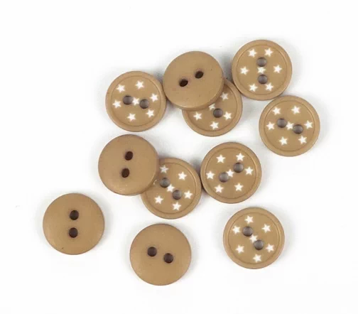 Пуговица Union Knopf "Звездочки", 2 отв., пластик, цвет желто-коричневый, 12 мм