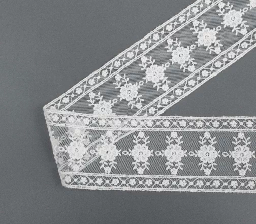 Кружево IEMESA (вышивка на тюле), ширина 61 мм, цвет молочный