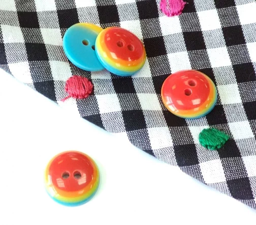 Пуговицы, Union Knopf, "Радуга", 2 отв., пластик, цвет красн/оранж/желт/голуб, 14 мм