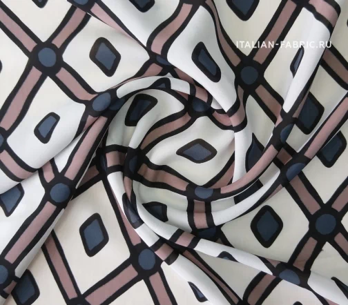 Шелк креп "Ромбы на молочном", 01265